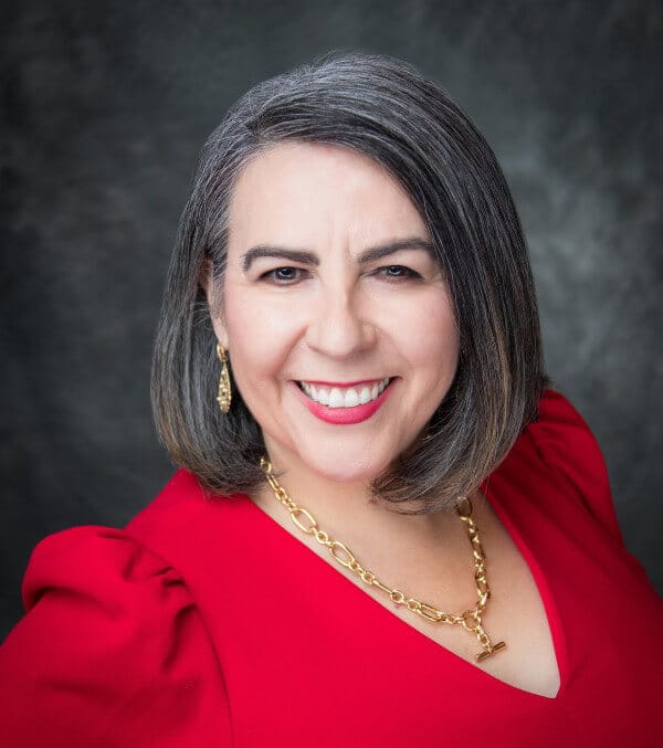 Veronica Corona headshot